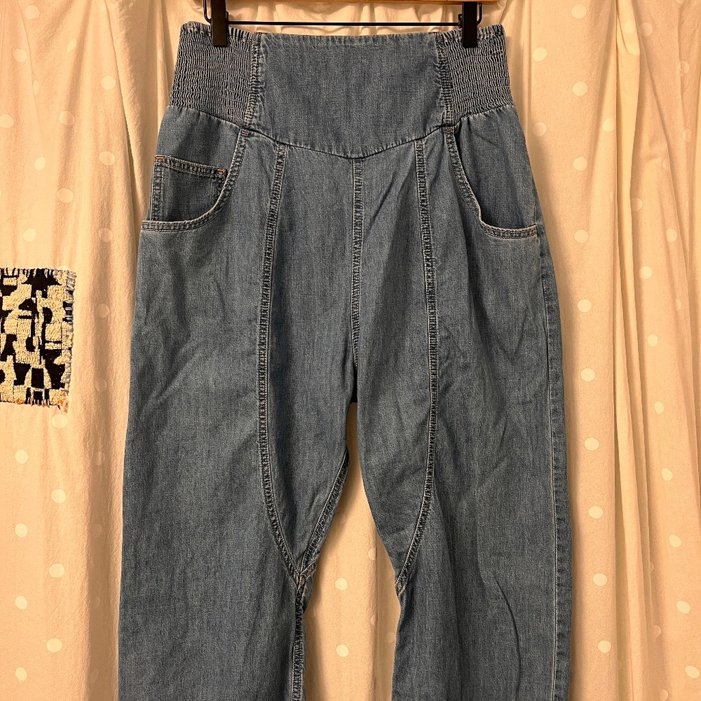 Free People Barrel Jeans